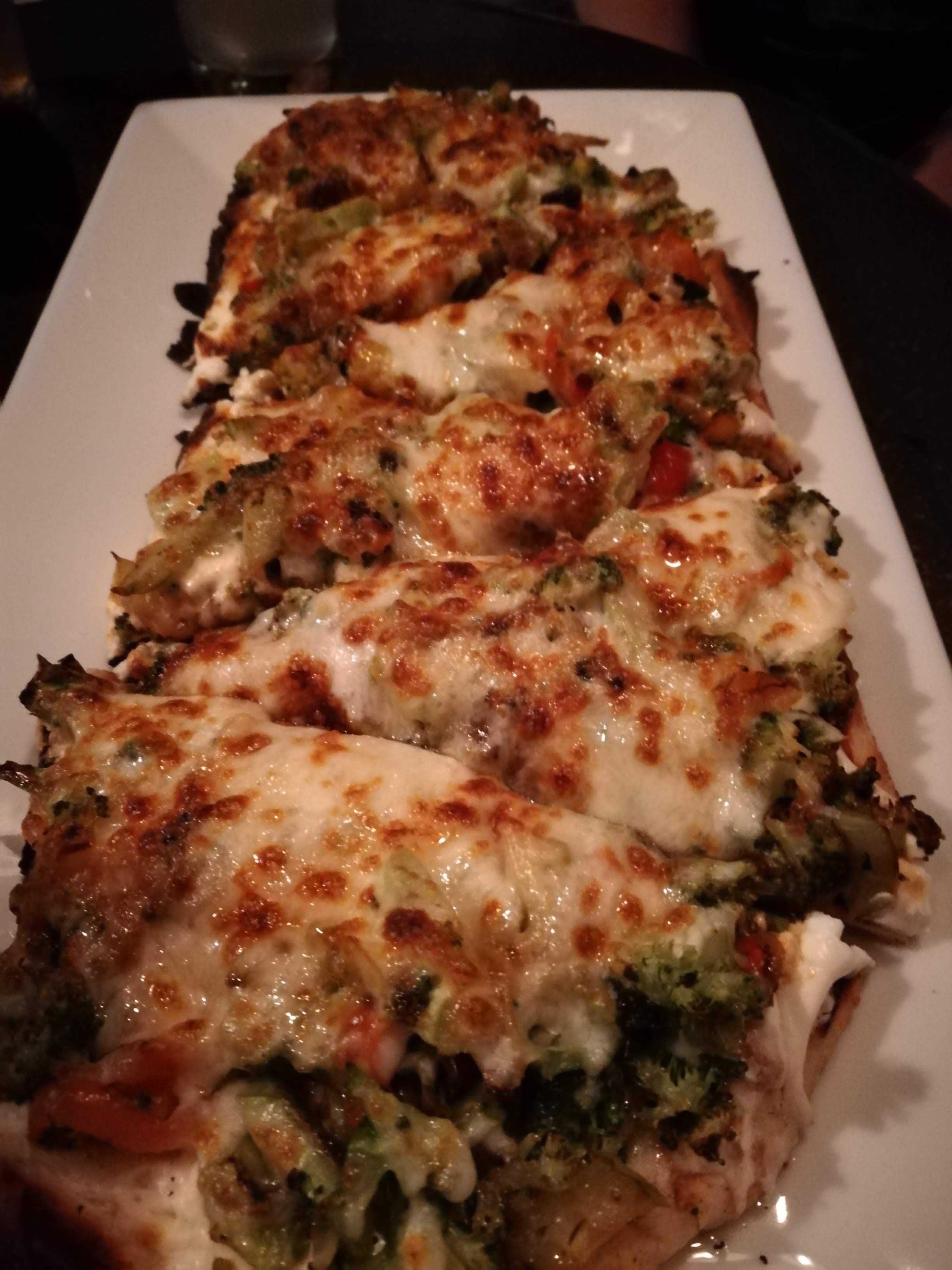 Füme Kaburgalı Pizza Tarifi